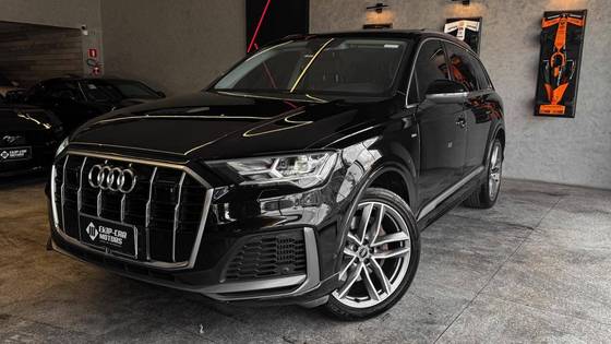 AUDI Q7 3.0 V6 TFSI MHEV QUATTRO TIPTRONIC AUDI Q7 3.0 V6 TFSI MHEV QUATTRO TIPTRONIC